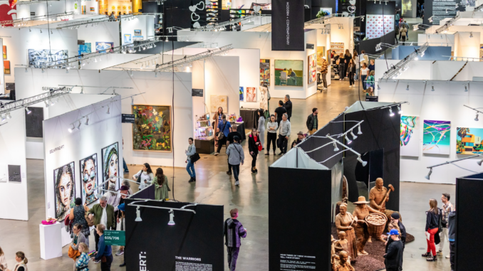 Los Angeles Art Show Floor Los A